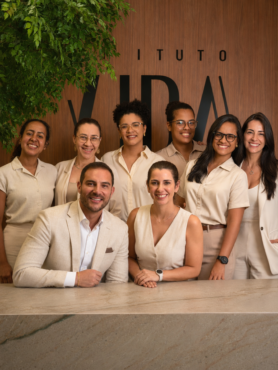 Dr. José Ribeiro, Dra. Eduarda Penna e equipe